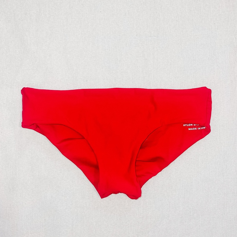 Fused Hawaii bikini bottoms - bright cherry red